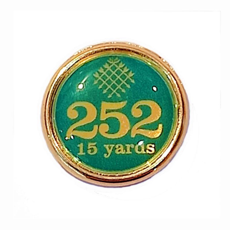 252 premium small badge